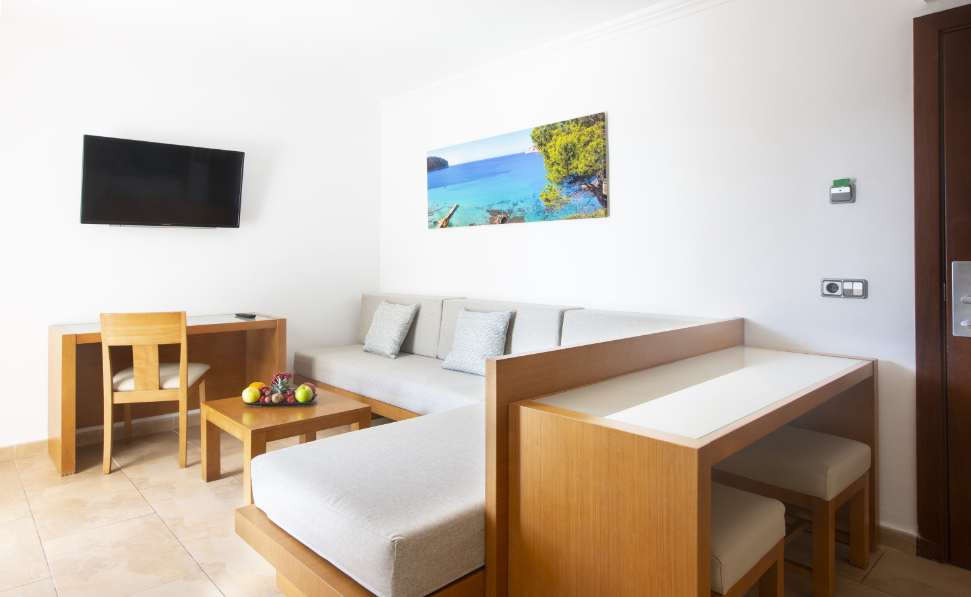 basic apartment marsenses ferrera blanca hotel basic apartment marsenses ferrera blanca hotel