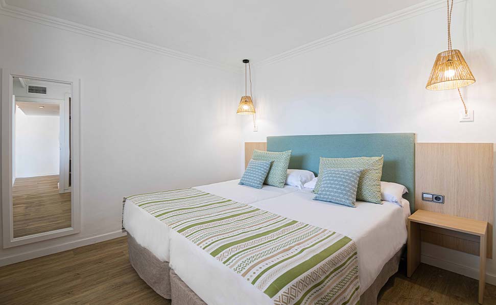Doppelzimmer Suite Marsenses Ferrera Blanca Hotel Suite mit Kingsize-Bett Marsenses Ferrera Blanca Hotel