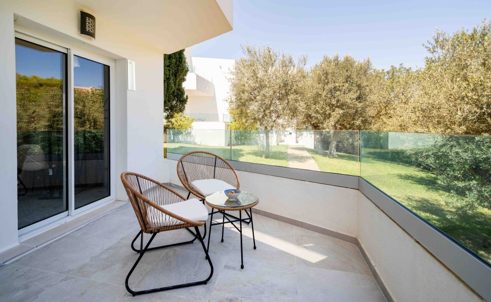 Dekoration junior suite marsenses ferrera blanca hotel adults only