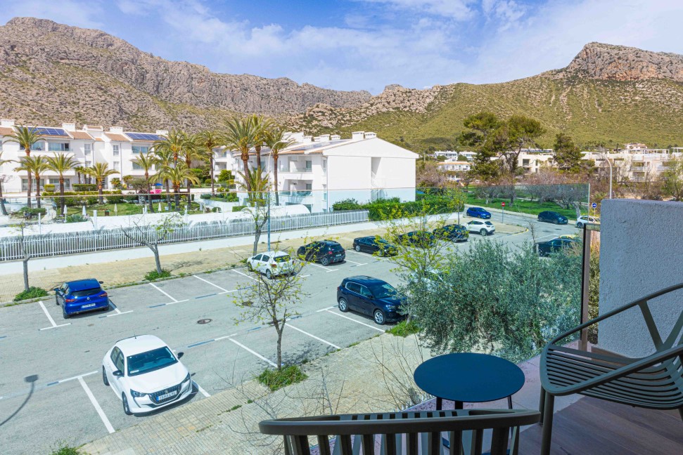 Herrlicher Blick auf die Serra de Tramuntana von der Suite im MarSenses Pollensa Hotel & Spa