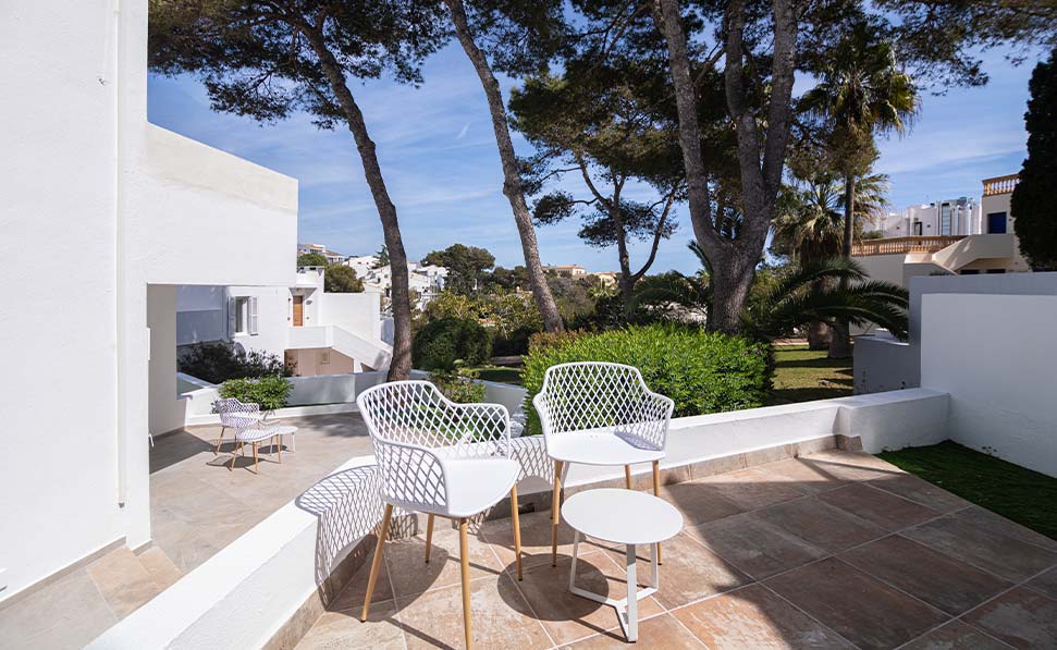furnished terrace views studio Marsenses Ferrera Blanca Hotel