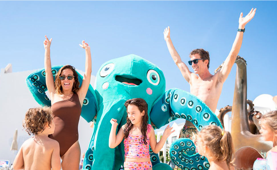 Entertainment for all family marsenses paradise club hotel