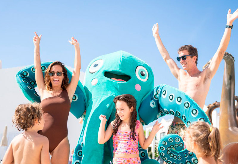 Entertainment marsenses paradise club hotel by marsenses hotels & homes Entertainment for all family marsenses paradise club hotel by marsenses hotels & homes