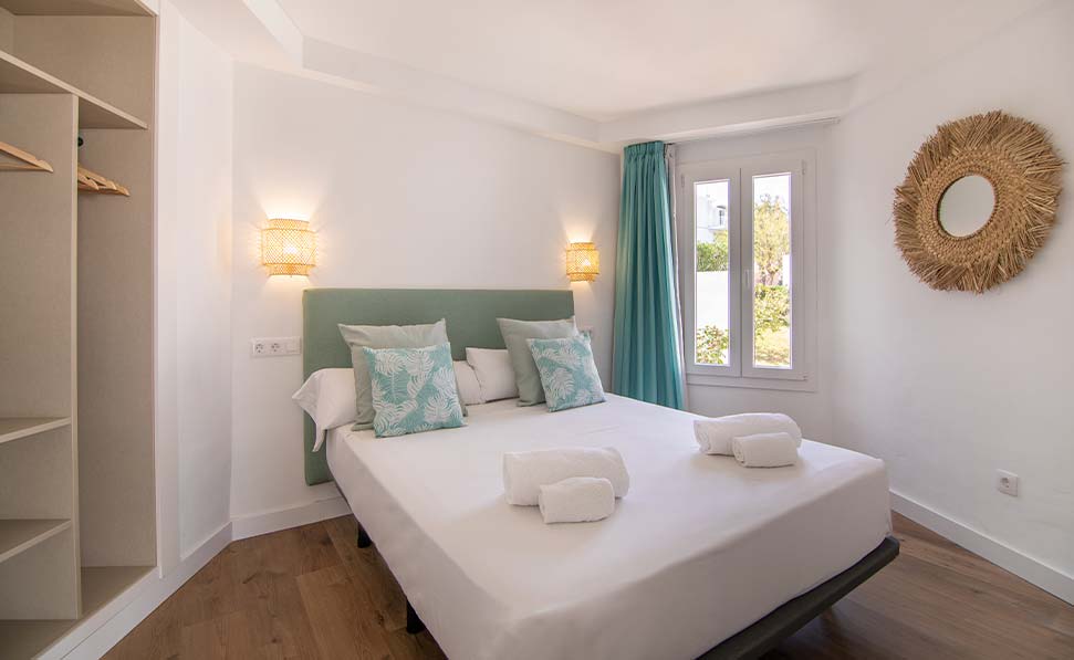 quarto duplo estúdio hotel marsenses ferrera blanca