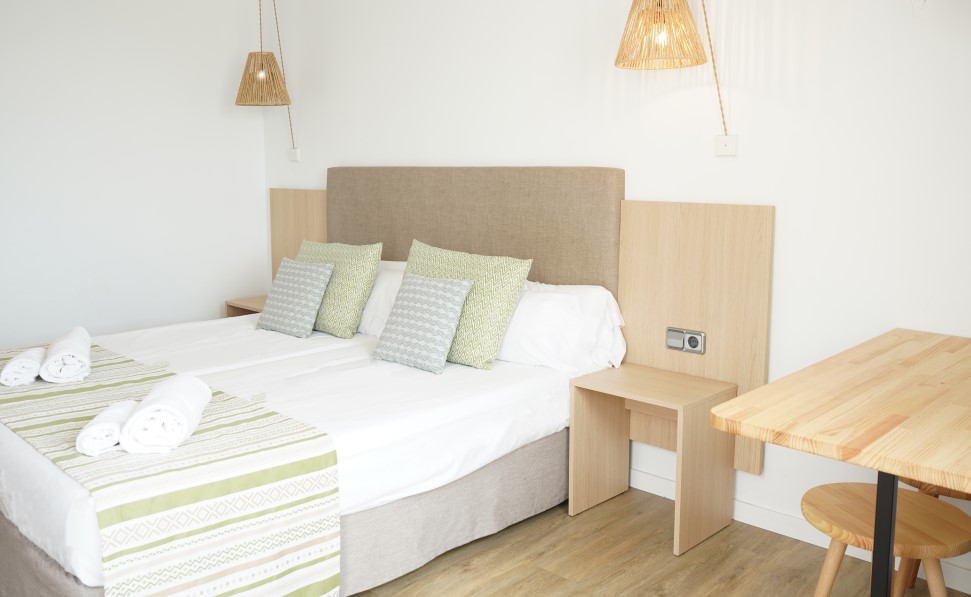 estudio marsenses ferrera blanca hotel