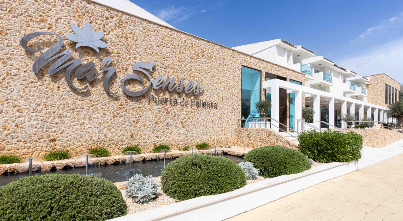 Entrada del MarSenses Puerto Pollensa Hotel & Spa Entrada del MarSenses Puerto Pollensa Hotel & Spa